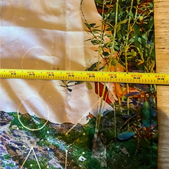 59 x 40 in LOONA K Pop Fabric Wall Handing Decor Art Music Korean Teens Accessor - Picture 3 of 6